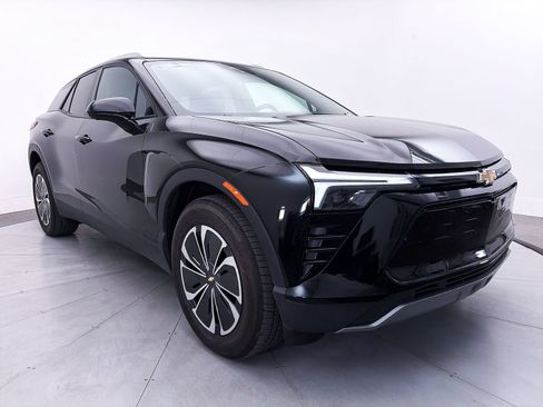 Used 2024 Chevrolet Blazer EV LT AWD/4WD image 11