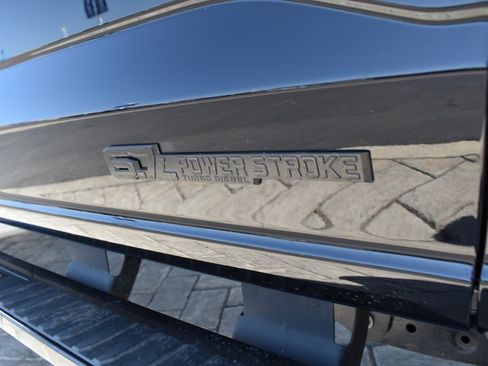 Used 2025 Ford F350 Lariat image 8