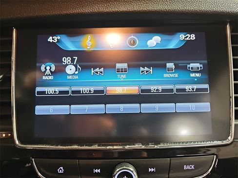 Used 2019 Buick Encore Preferred w/ Safety Package image 27