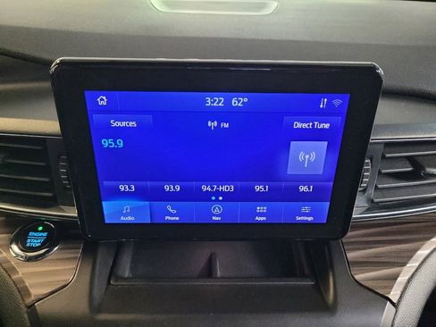 Used 2020 Ford Explorer Limited AWD/4WD image 25