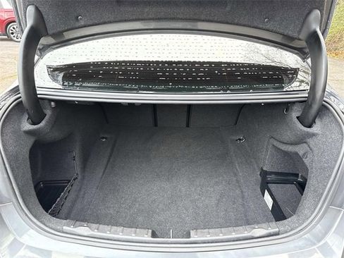 Used 2018 BMW 330i xDrive Sedan image 11