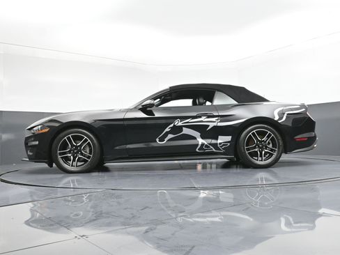 Used 2022 Ford Mustang Premium image 23