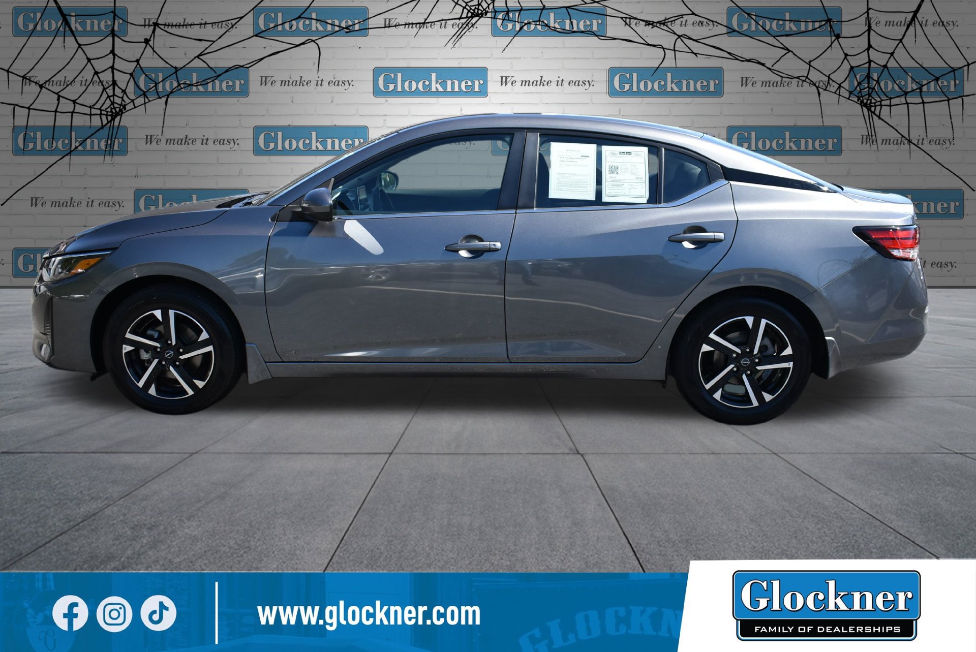 Used 2025 Nissan Sentra SV w/ Trunk Package FWD image 9