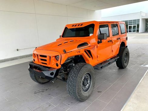 Used 2013 Jeep Wrangler Unlimited Sport image 1