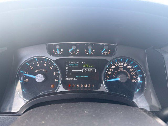 Used 2011 Ford F150 XLT w/ XLT Chrome Pkg AWD/4WD image 8