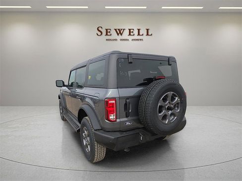 New 2026 Ford Bronco Big Bend image 3