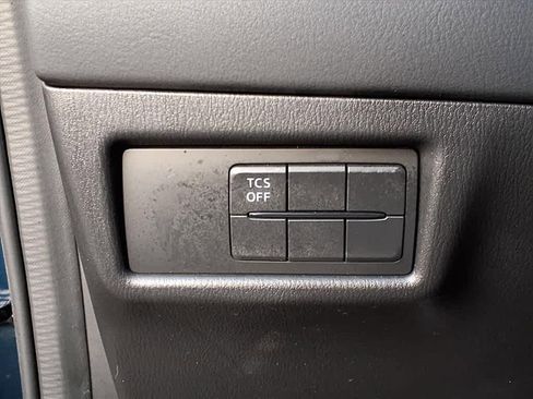 Used 2017 MAZDA CX-5 Touring image 15