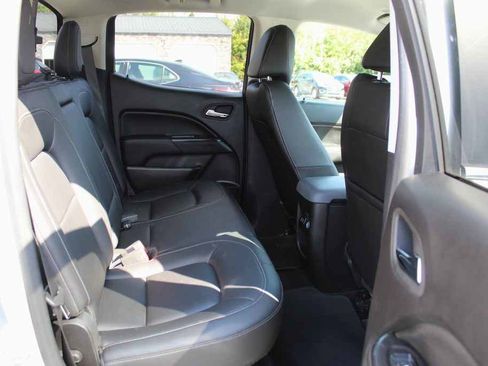 Used 2016 GMC Canyon SLT image 31