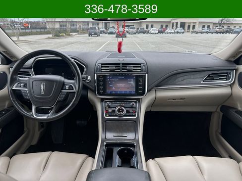 Used 2020 Lincoln Continental AWD w/ Convenience Package image 12