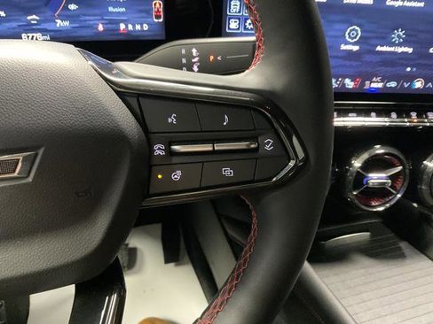 Used 2025 Chevrolet Blazer EV RS image 21