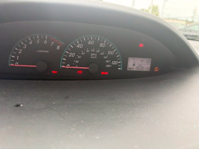 Used 2010 Toyota Yaris Sedan FWD image 15
