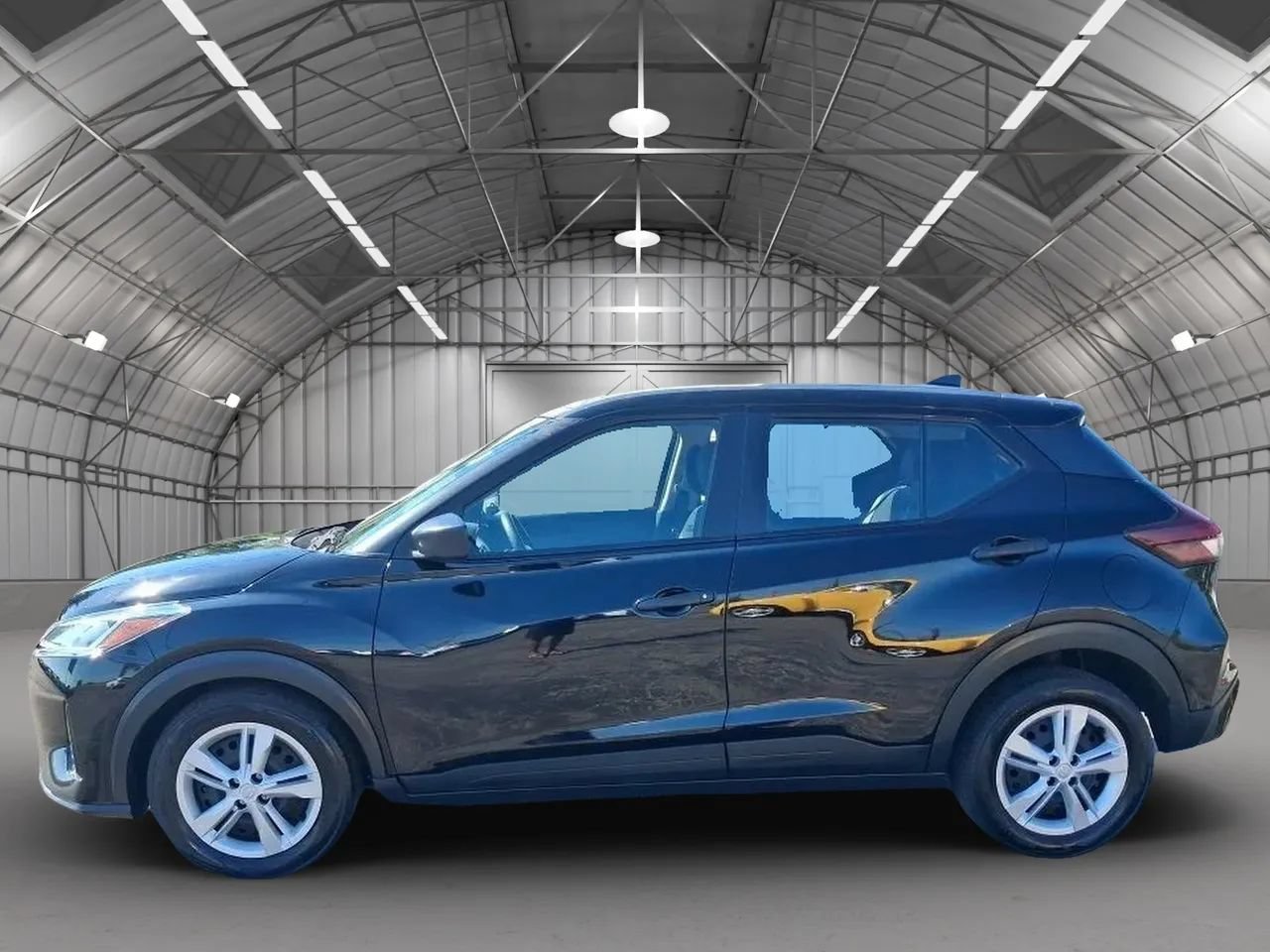 Used 2024 Nissan Kicks S FWD image 2