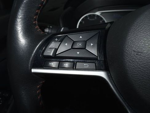 Used 2023 Nissan Altima 2.5 SR image 17