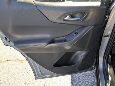 New 2026 Chevrolet Equinox LT w/ Convenience Package II image 26