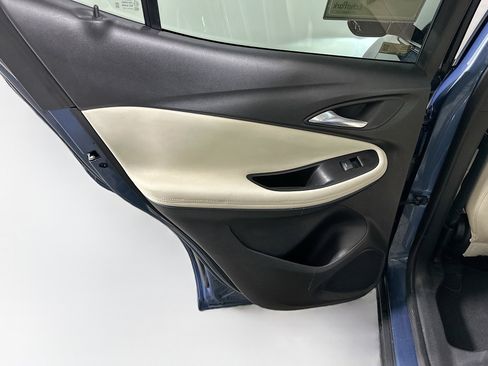 Used 2025 Buick Encore GX Preferred FWD image 25