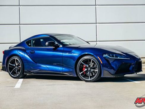 Used 2020 Toyota Supra Premium w/ Driver Assist Package image 34