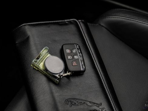 Used 2021 Jaguar F-TYPE R-Dynamic AWD/4WD image 99