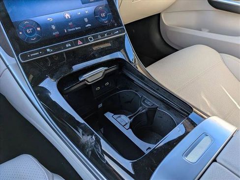Certified 2025 Mercedes-Benz C 300 4MATIC Sedan image 11