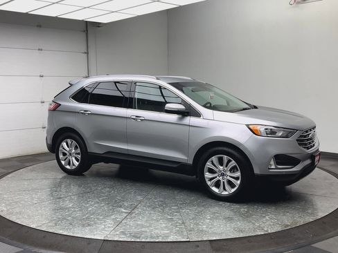 Used 2020 Ford Edge Titanium w/ Cargo Accessory Package AWD/4WD image 42
