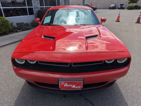 Used 2015 Dodge Challenger R/T w/ Quick Order Package 28B R/T RWD image 7