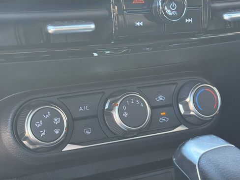 New 2026 Nissan Kicks S image 25