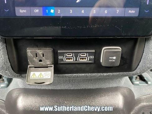 Used 2023 Jeep Grand Wagoneer Series II w/ Flexible Seating Group AWD/4WD image 61