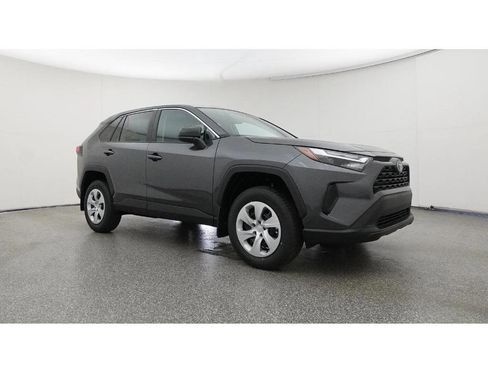 Used 2025 Toyota RAV4 LE FWD image 29