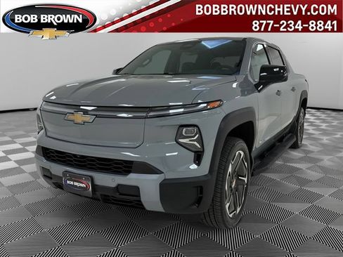 Certified 2026 Chevrolet Silverado EV LT AWD/4WD image 1