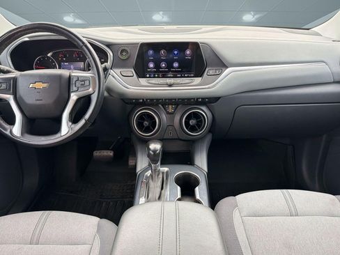 Used 2019 Chevrolet Blazer LT FWD image 28