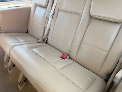 Used 2009 Lincoln Navigator 4WD image 15