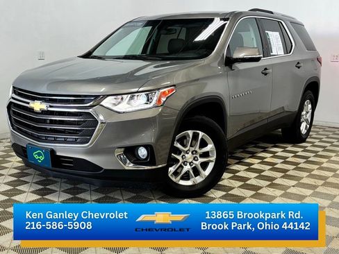 Certified 2018 Chevrolet Traverse LT AWD/4WD image 1