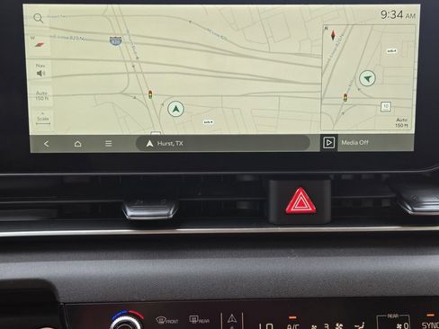 New 2026 Kia Carnival EX FWD image 12