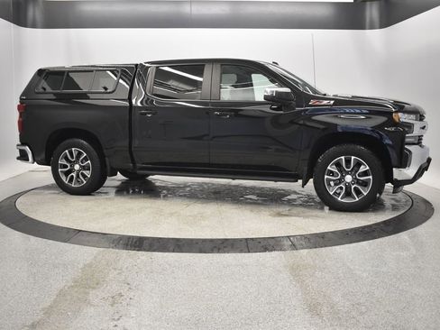 Used 2022 Chevrolet Silverado 1500 LT image 14