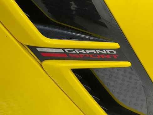 Used 2018 Chevrolet Corvette Grand Sport image 35
