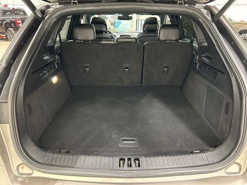 Used 2017 Lincoln MKX Reserve w/ Driver Assistance Package image 32