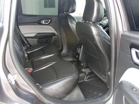 Used 2024 Jeep Compass Limited AWD/4WD image 14