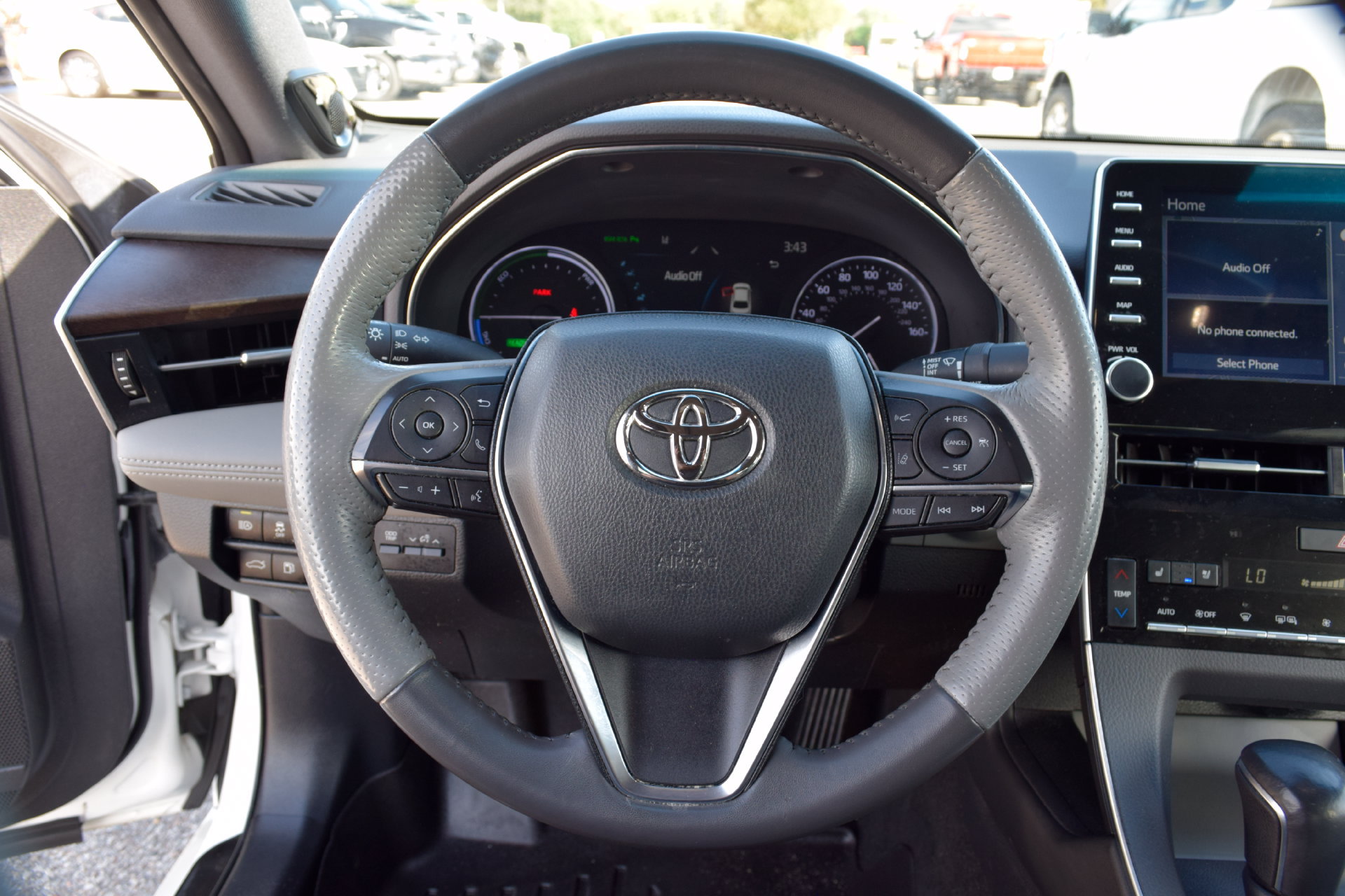 Used 2021 Toyota Avalon Limited w/ Advanced Safety Package FWD image 6