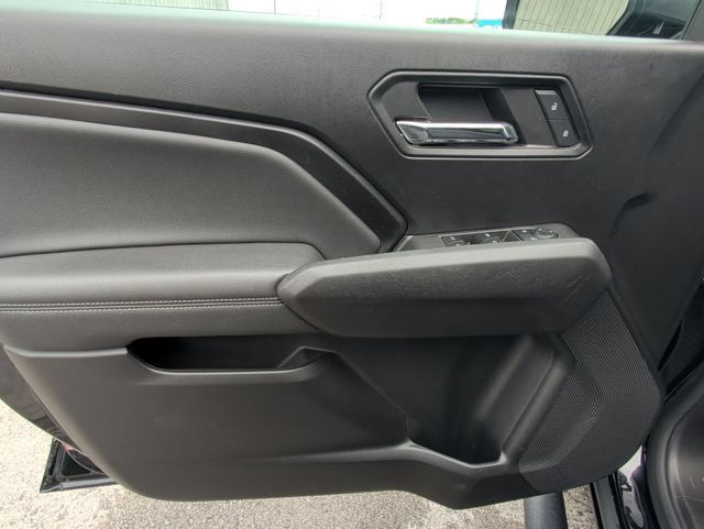 Used 2023 Chevrolet Colorado LT w/ LT Convenience Package II AWD/4WD image 25