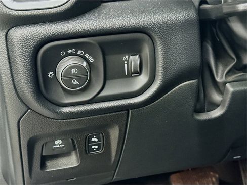 Used 2022 RAM 1500 Big Horn image 11