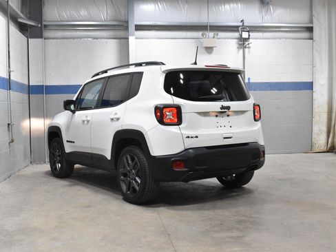 Used 2021 Jeep Renegade Latitude AWD/4WD image 26