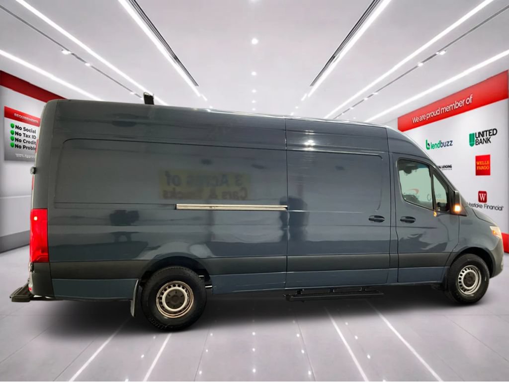 Used 2019 Mercedes-Benz Sprinter 170 image 8