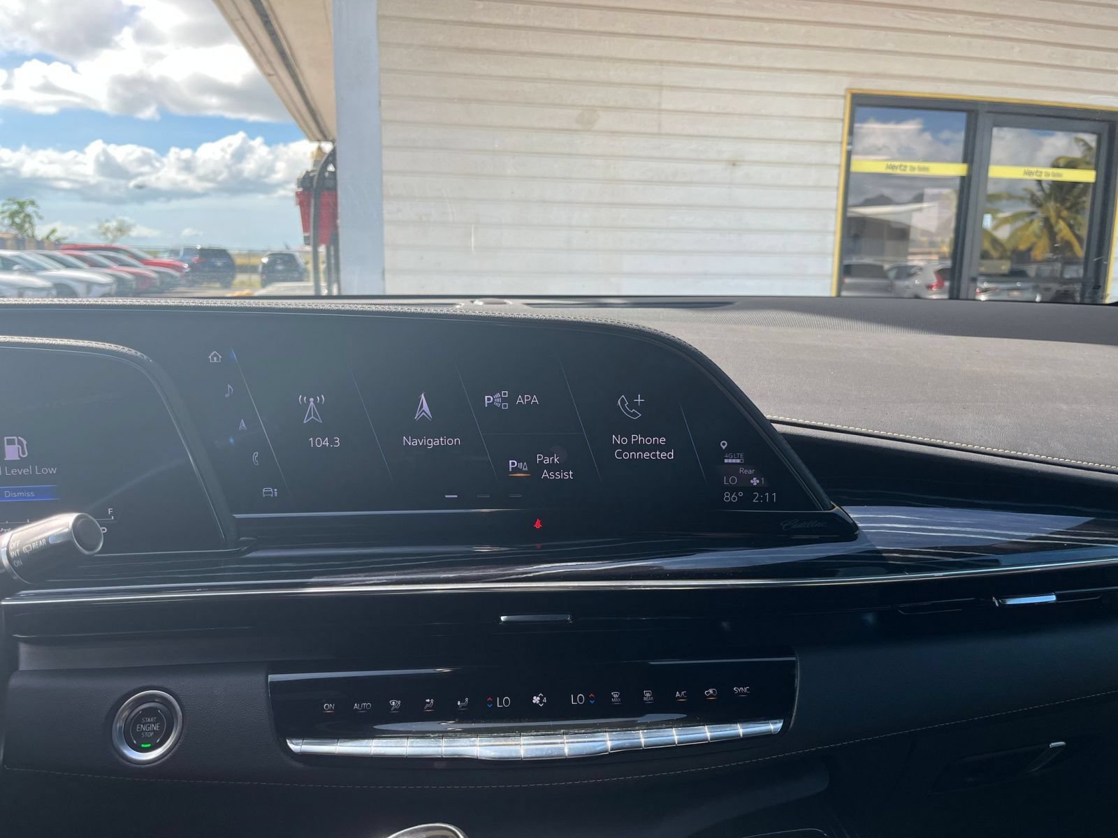Used 2023 Cadillac Escalade Sport AWD/4WD image 16