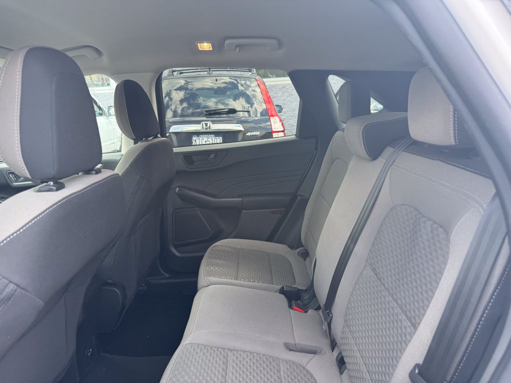 Used 2022 Ford Escape SE AWD/4WD image 16