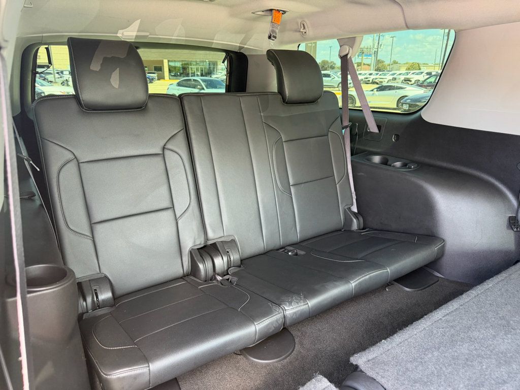 Used 2015 Chevrolet Suburban LTZ RWD image 33
