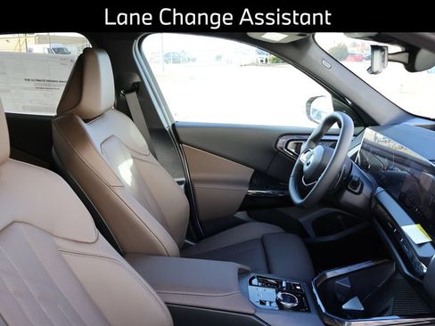 New 2026 BMW X3 xDrive30i w/ Premium Package AWD/4WD image 14