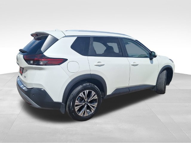 Certified 2023 Nissan Rogue SV w/ SV Premium Package FWD image 8