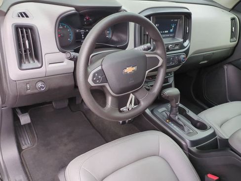 Used 2018 Chevrolet Colorado W/T w/ WT Convenience Package image 10