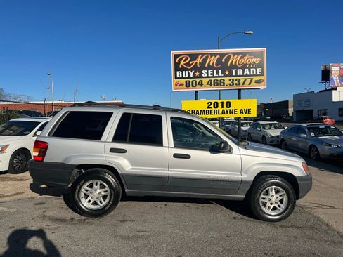 Used 2004 Jeep Grand Cherokee Laredo w/ Convenience Group image 2