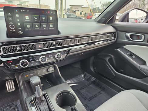 Used 2025 Honda Civic Sport image 20