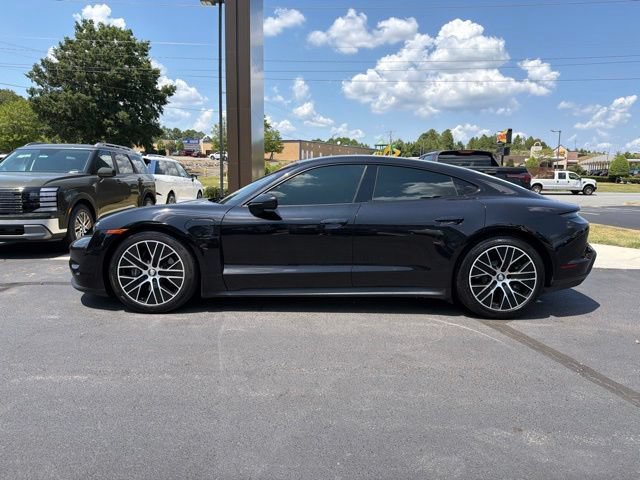 Used 2021 Porsche Taycan RWD image 5